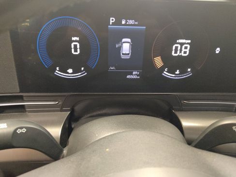 Used 2025 Hyundai Kona SEL FWD image 23