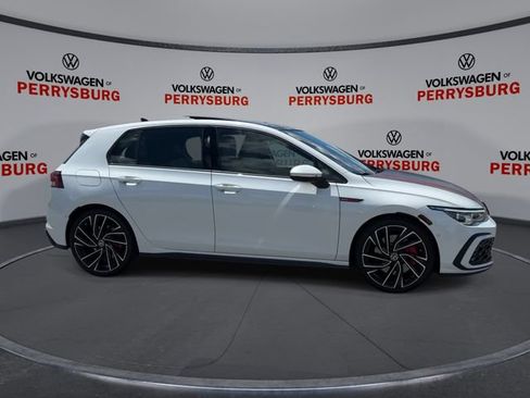 Certified 2024 Volkswagen GTI Autobahn FWD image 9