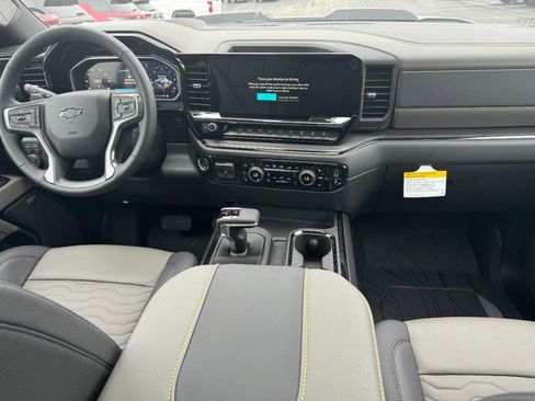 New 2026 Chevrolet Silverado 1500 ZR2 w/ Dark Appearance Package AWD/4WD image 27