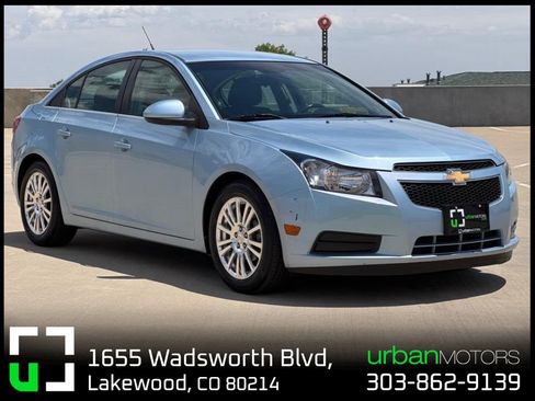 Used 2011 Chevrolet Cruze Eco FWD image 1
