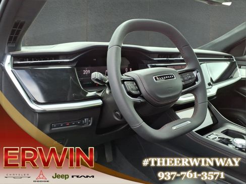 Used 2024 Jeep Wagoneer Launch Edition AWD/4WD image 14