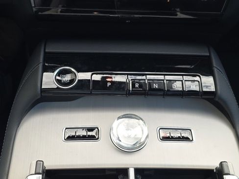 New 2025 Lincoln Navigator Reserve w/ Jet Appearance Package image 26