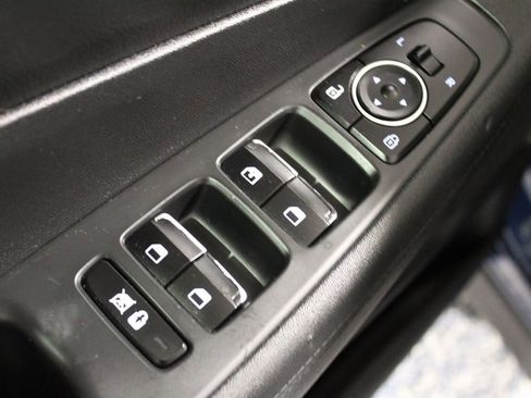Used 2019 Hyundai Santa Fe SE FWD image 10