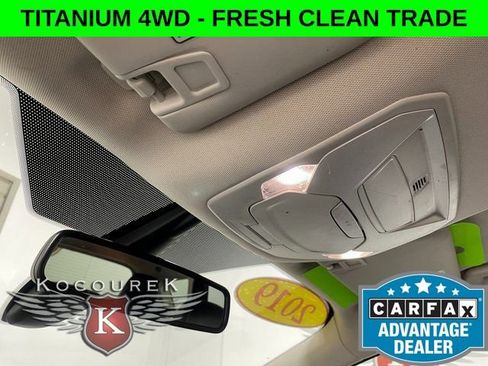 Used 2019 Ford Escape Titanium AWD/4WD image 18