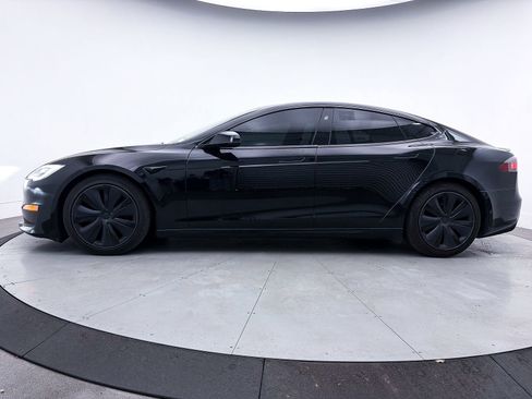 Used 2022 Tesla Model S Plaid image 35