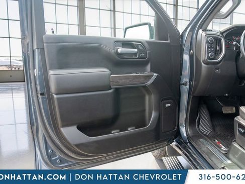 Used 2022 Chevrolet Silverado 1500 LTZ AWD/4WD image 14