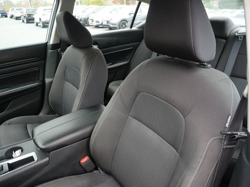 Used 2020 Nissan Altima 2.5 S w/ Driver Assist Package image 11