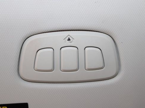 Used 2023 Ford Escape Platinum AWD/4WD image 35