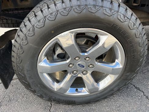 Certified 2021 Ford F150 Lariat w/ Equipment Group 502A High image 4