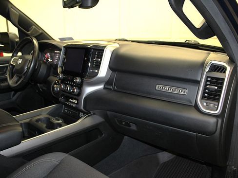 Certified 2019 RAM 1500 Big Horn AWD/4WD image 30