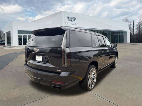 New 2026 Cadillac Escalade ESV Sport image 3