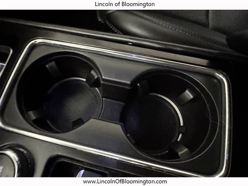 Used 2022 Lincoln Corsair AWD w/ Equipment Group 101A image 60