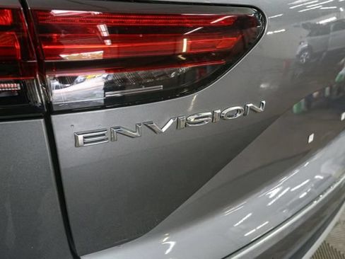 Used 2022 Buick Envision Essence w/ Safety Package FWD image 9