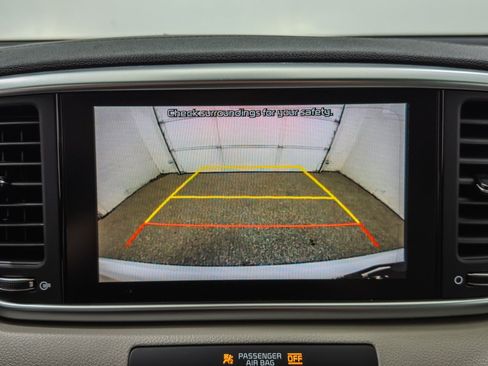 Used 2021 Kia Sportage LX FWD image 30