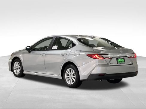 New 2026 Toyota Camry LE image 3