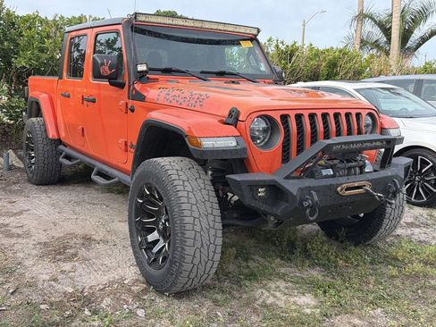 Used 2020 Jeep Gladiator Rubicon w/ LED Lighting Group AWD/4WD image 1