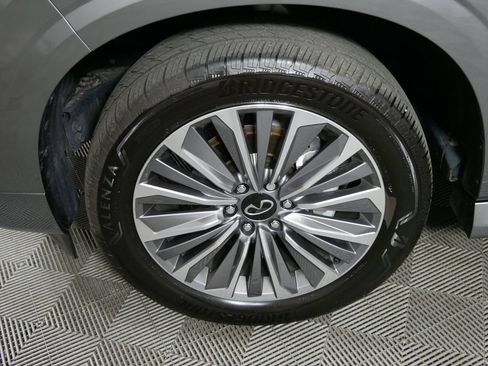 Certified 2025 INFINITI QX80 Sensory AWD/4WD image 10