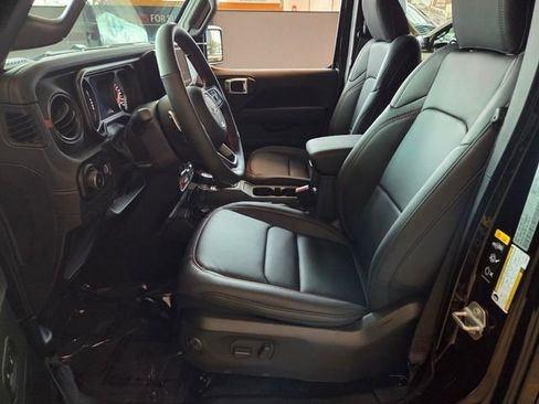 New 2026 Jeep Wrangler Unlimited Rubicon 392 w/ Quick Order Package 27X Moab AWD/4WD image 5