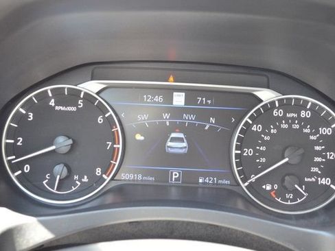 Used 2024 Nissan Altima 2.5 SV w/ SV Premium Package FWD image 22