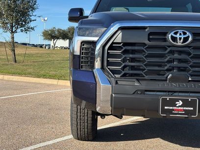 New 2026 Toyota Tundra SR5