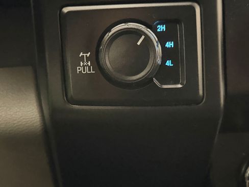 Used 2018 Ford F150 XL w/ Equipment Group 101A Mid AWD/4WD image 19