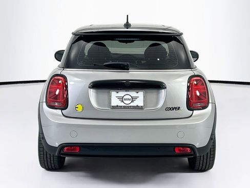Certified 2024 MINI Cooper SE image 10
