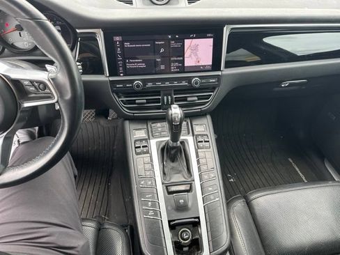 Used 2020 Porsche Macan S AWD/4WD image 23