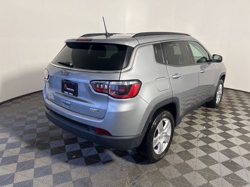 Certified 2022 Jeep Compass Latitude w/ Convenience Group image 8