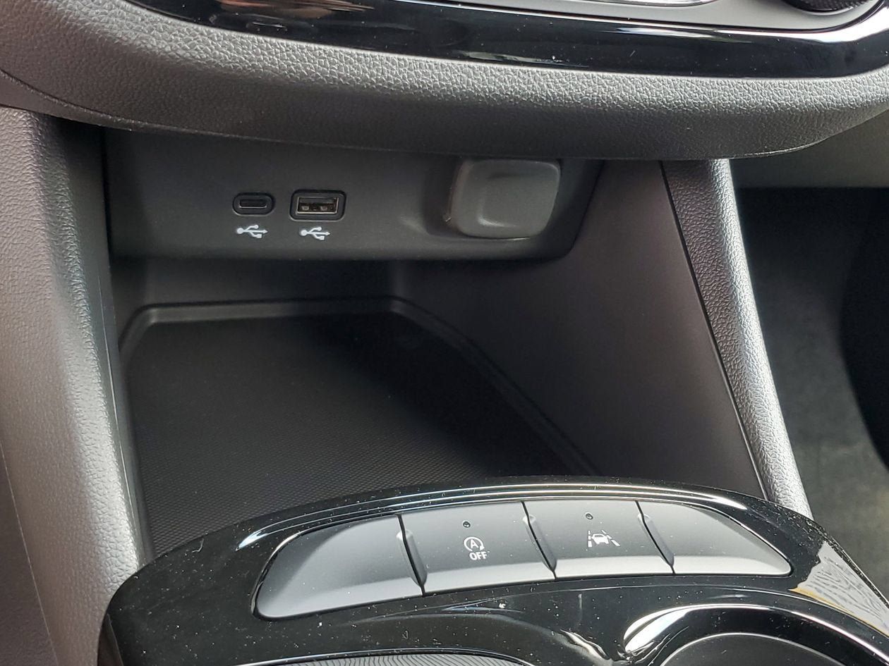 New 2026 Buick Envista Sport Touring w/ Convenience I Package FWD image 23