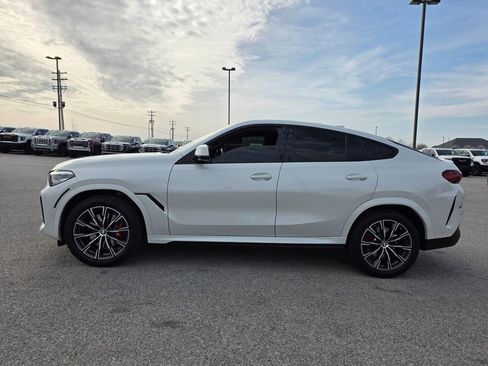 Used 2022 BMW X6 xDrive40i w/ M Sport Package image 4