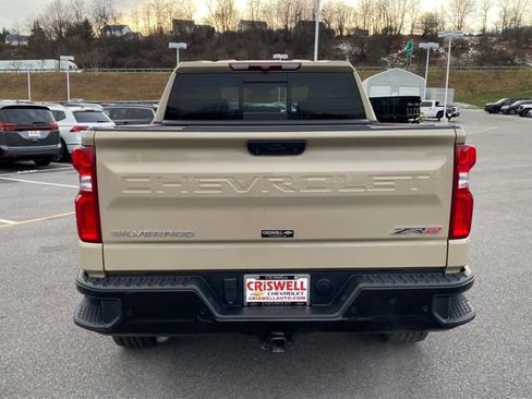 Used 2023 Chevrolet Silverado 1500 ZR2 AWD/4WD image 4