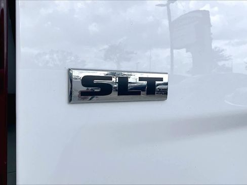 Used 2023 RAM 1500 Classic SLT w/ Trailer & Traction Group image 11