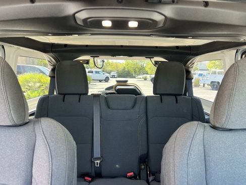 Used 2024 Jeep Wrangler Sport S image 45