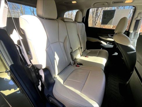 Certified 2023 Subaru Ascent Limited image 15