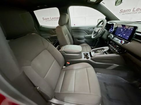 Used 2025 GMC Canyon Elevation image 27