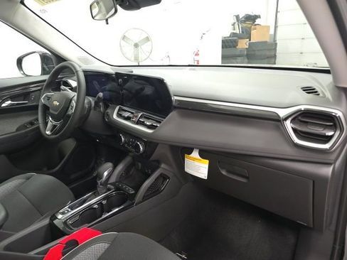 New 2026 Chevrolet TrailBlazer LT image 29