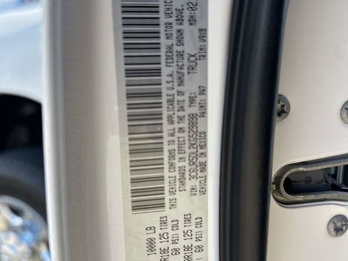 Used 2019 RAM 2500 Big Horn image 35