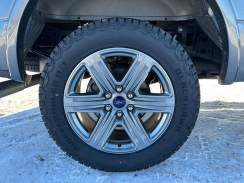 Used 2019 Ford F150 Lariat w/ Equipment Group 502A Luxury image 20