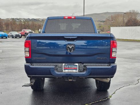 Used 2022 RAM 3500 Big Horn w/ Night Edition image 5