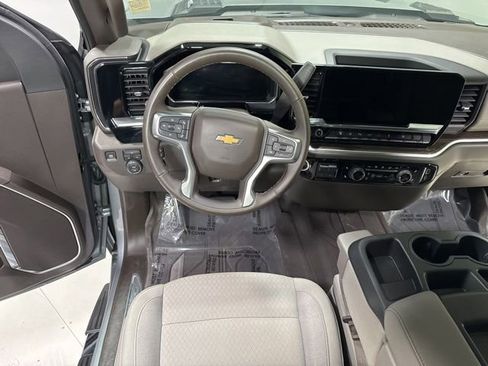 Used 2026 Chevrolet Silverado 3500 LT w/ All Star Edition AWD/4WD image 17