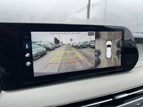 Used 2024 Hyundai Palisade Calligraphy image 14