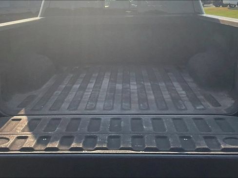 Used 2022 Chevrolet Silverado 2500 Custom w/ Custom Value Package AWD/4WD image 35