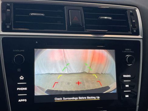 Used 2018 Subaru Outback 2.5i Premium image 17