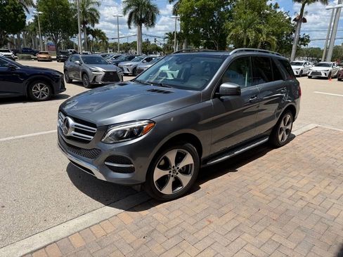 Used 2019 Mercedes-Benz GLE 400 4MATIC image 9