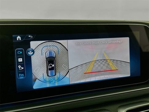 New 2026 Mercedes-Benz GLS 450 4MATIC image 14