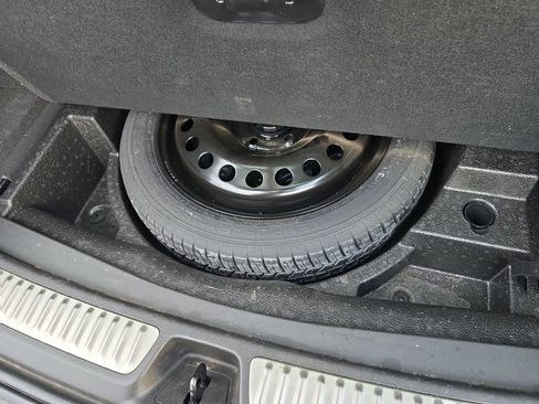 Used 2021 Buick Envision Essence image 19