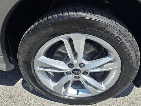 Used 2023 Audi Q3 2.0T Premium Plus w/ Premium Plus Package AWD/4WD image 9