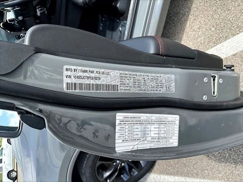 Used 2023 Dodge Durango R/T AWD/4WD image 21