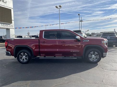 Used 2020 GMC Sierra 1500 SLE w/ SLE Value Package image 6