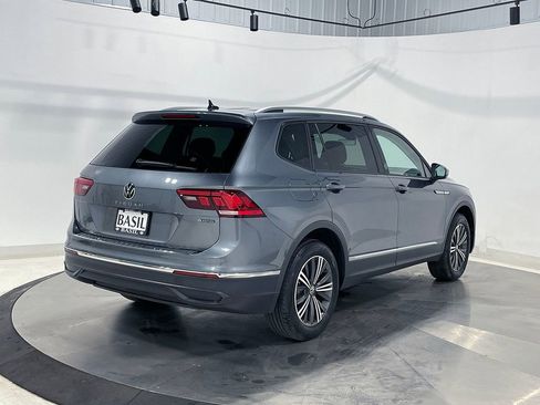 Used 2024 Volkswagen Tiguan Wolfsburg Edition AWD/4WD image 11